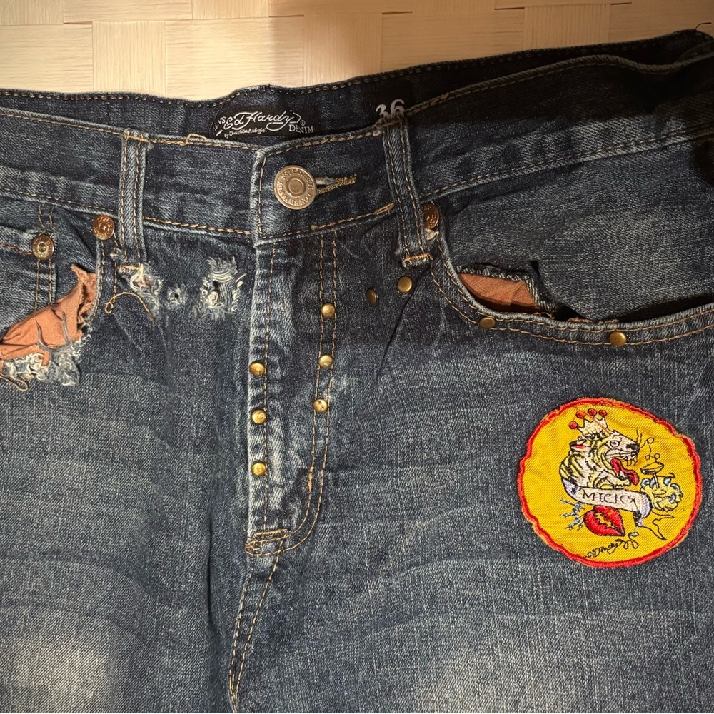 Ed Hardy Dark Blue Jeans with Red Heart & Multicolor Embroidered Skull Patches - Picture 6 of 9